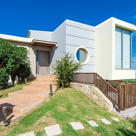 Vila Modern Interior *